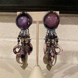 Vintage Silver Tone / Lavender Art Glass Earrings